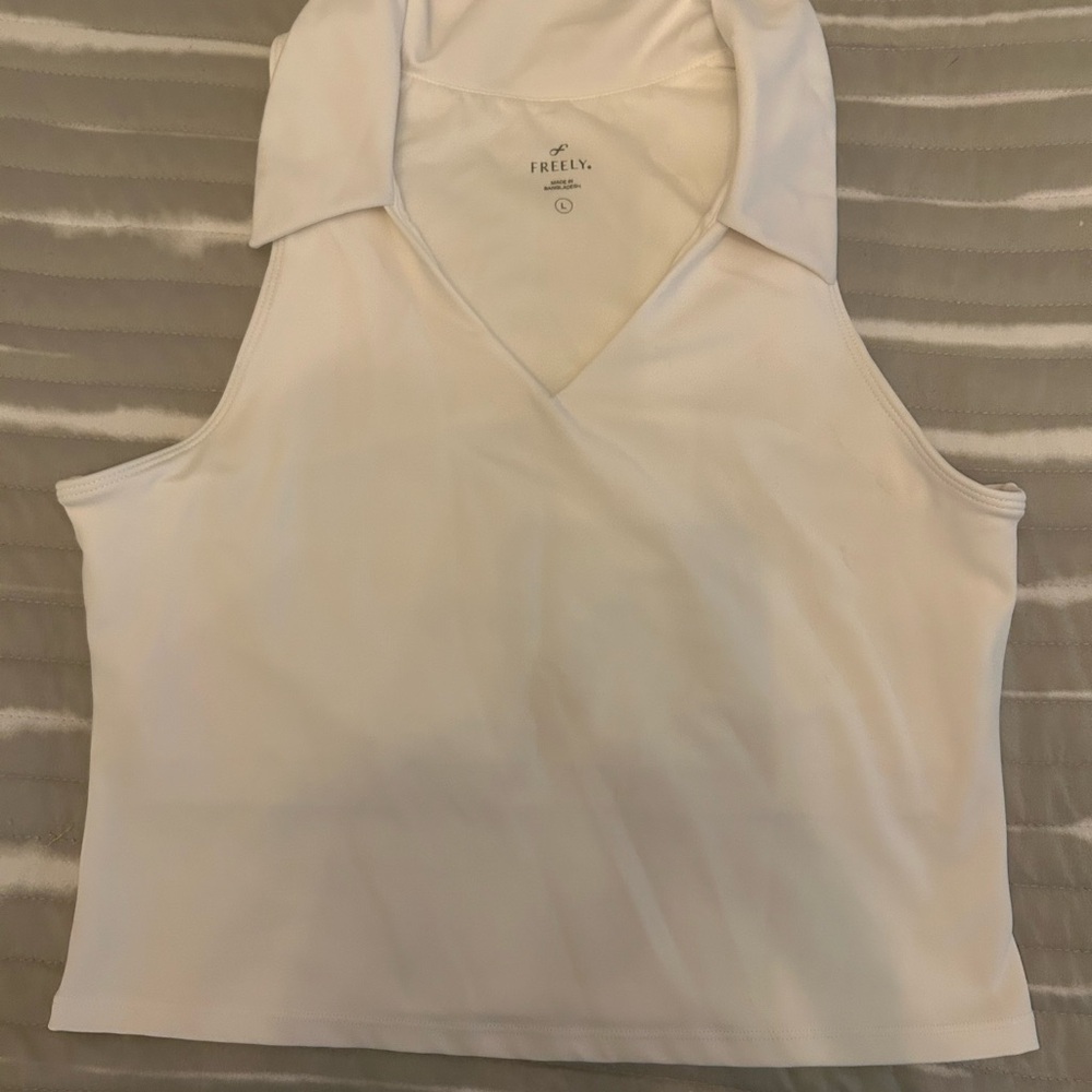 Freely White Collared Golf Top w/ Built-In Bra | Women’s L